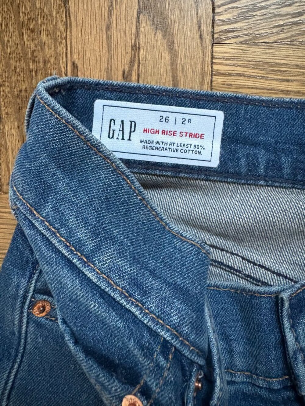 Gap High Rise Stride Wide-Leg Jeans - Picture 3 of 6